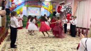 Выход на выпускной в детском саду «Паровозик детства».По вопросам приобретения пишите dessad80@bk.ru