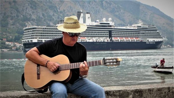 DOCK OF THE BAY (Cover)