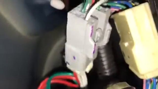 2010 Toyota Rav-4 how to install Hitch and wiring systems. смотреть онлайн