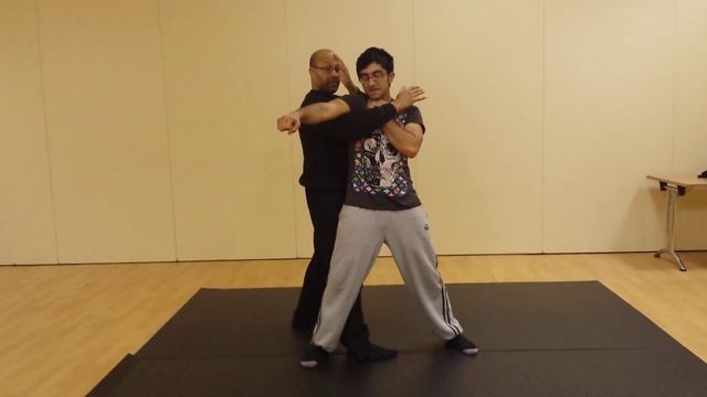 True Wing Chun - Chum Kiu takedown смотреть онлайн