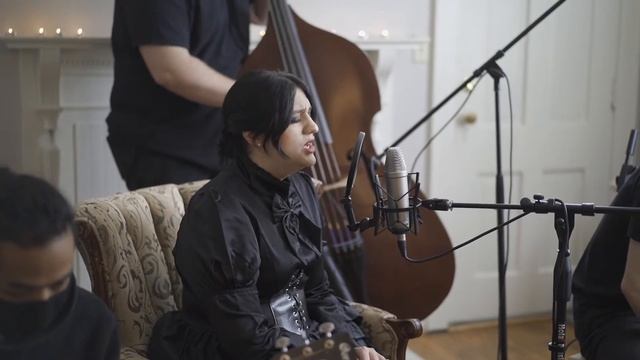 Suffocate (Live Acoustic) - Brynn Bowman смотреть онлайн