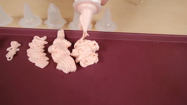 Как украсить торт и пирожные дома. Кондитерский мешок Tupperware смотреть онлайн