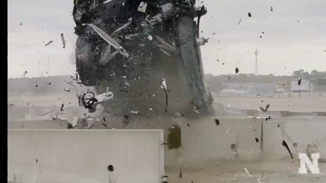 Rivian R1T — среднеразмерный люксовый электромобиль-пикап производства американской компании Rivian.