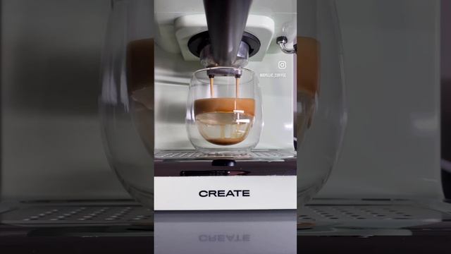 Milka coffee #coffee #coffeeaddict #coffeelover #shortvideo #breakfast #aesthetic #asmr смотреть онлайн