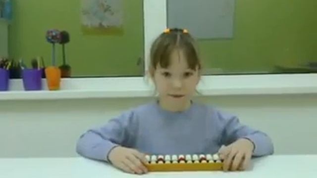 Эвелина,6 лет, умножает на счетах! смотреть онлайн