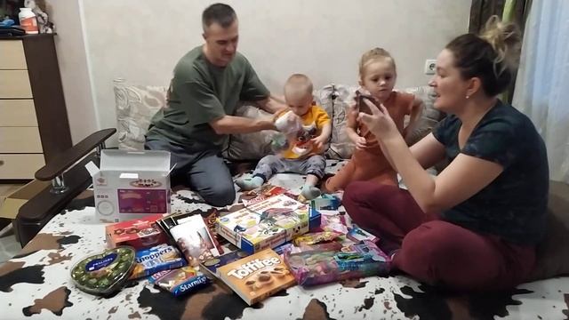 ПОЛУЧИЛИ ОГРОМНУЮ ПОСЫЛКУ ИЗ ГЕРМАНИИ смотреть онлайн