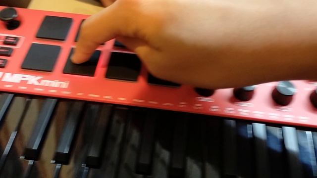 Mpc beats leave comment and like to win this Akai mpk mini mk3!!! смотреть онлайн
