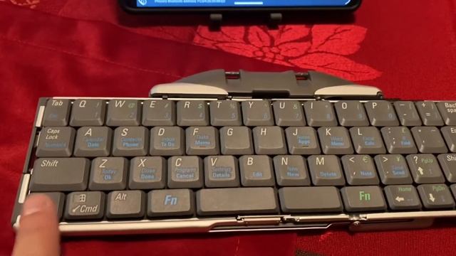 Think Outside Pocket Keyboard XTBT01 Review смотреть онлайн