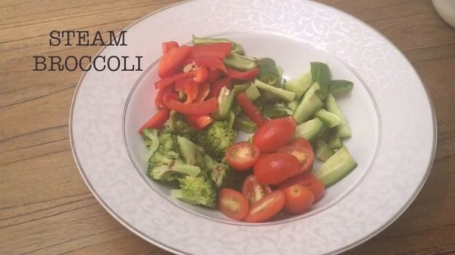 TASTY AND HEALTHY VEGETABLE SALAD/स्वादिष्ट एवम् पोषटिक वेजीटेबल सलाद by Tara Soni Kitchen смотреть онлайн