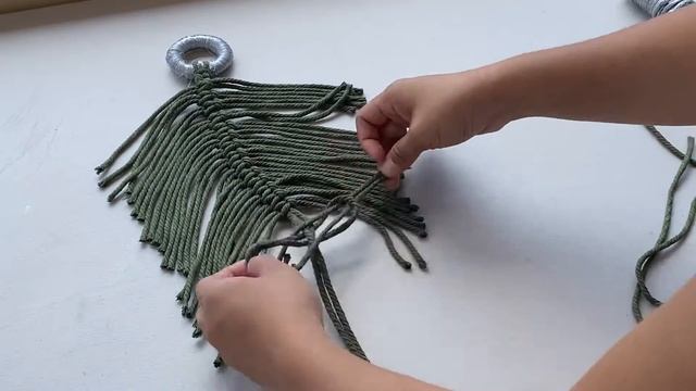 EASY MACRAME LEAF / FEATHER TUTORIAL | HOW TO STIFFEN MACRAME LEAF | MACRAME DREAMS BY JAMIA смотреть онлайн