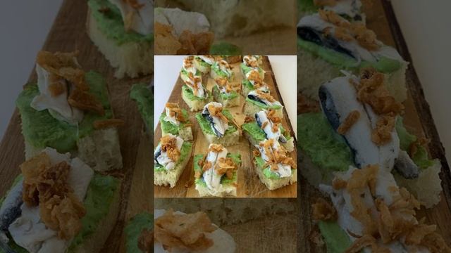 Апулийский хлебный майонез с анчоусами, маринованными в петрушке, хрустящим луком #shorts смотреть онлайн