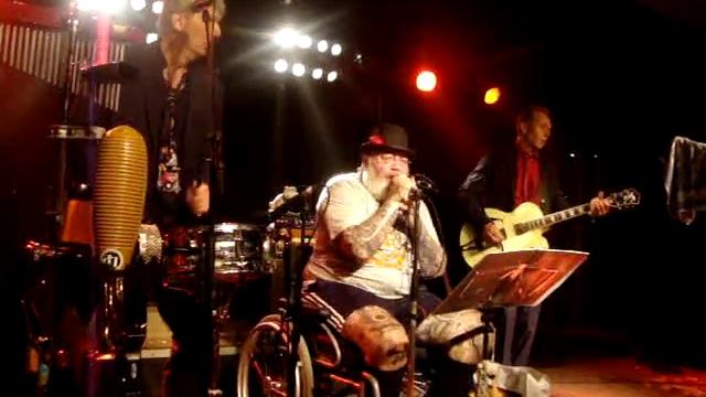 De Pin Up Club-Dracula смотреть онлайн
