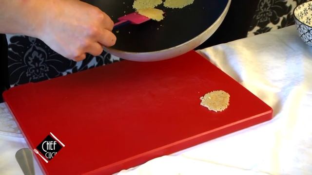 Chef in Cucina - Vellutata di zucca con latte di cocco e chips di cous cous смотреть онлайн