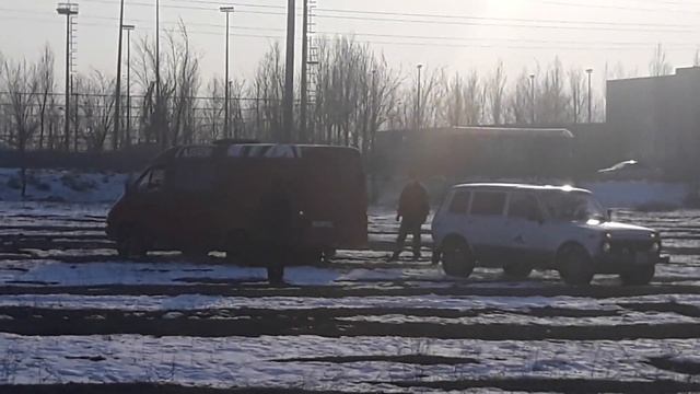 Шымкент Нива 2131спасает Газель смотреть онлайн