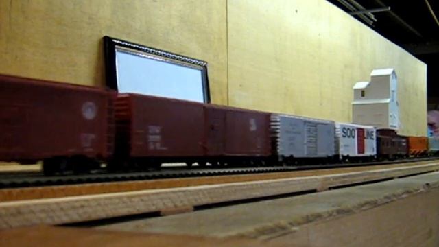 Steam & Diesel On A Manifest Freight смотреть онлайн