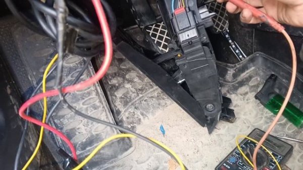 Volkswagen Passat B 6 ошибка по педали газа высокий уровень сигнала