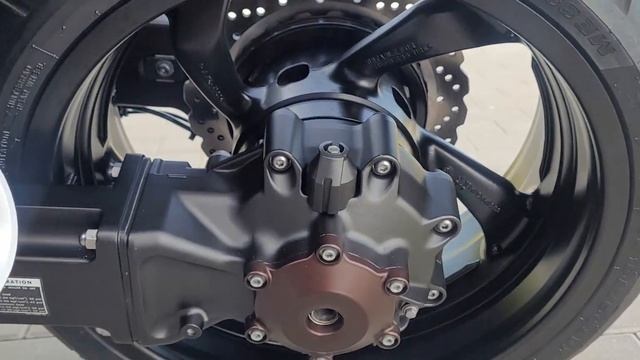 Yamaha V MAX 1700 смотреть онлайн