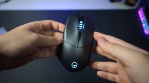 Best Budget Gaming Mouse? - ThundeRobot MG301 Review & Unboxing | Samuel Tan
