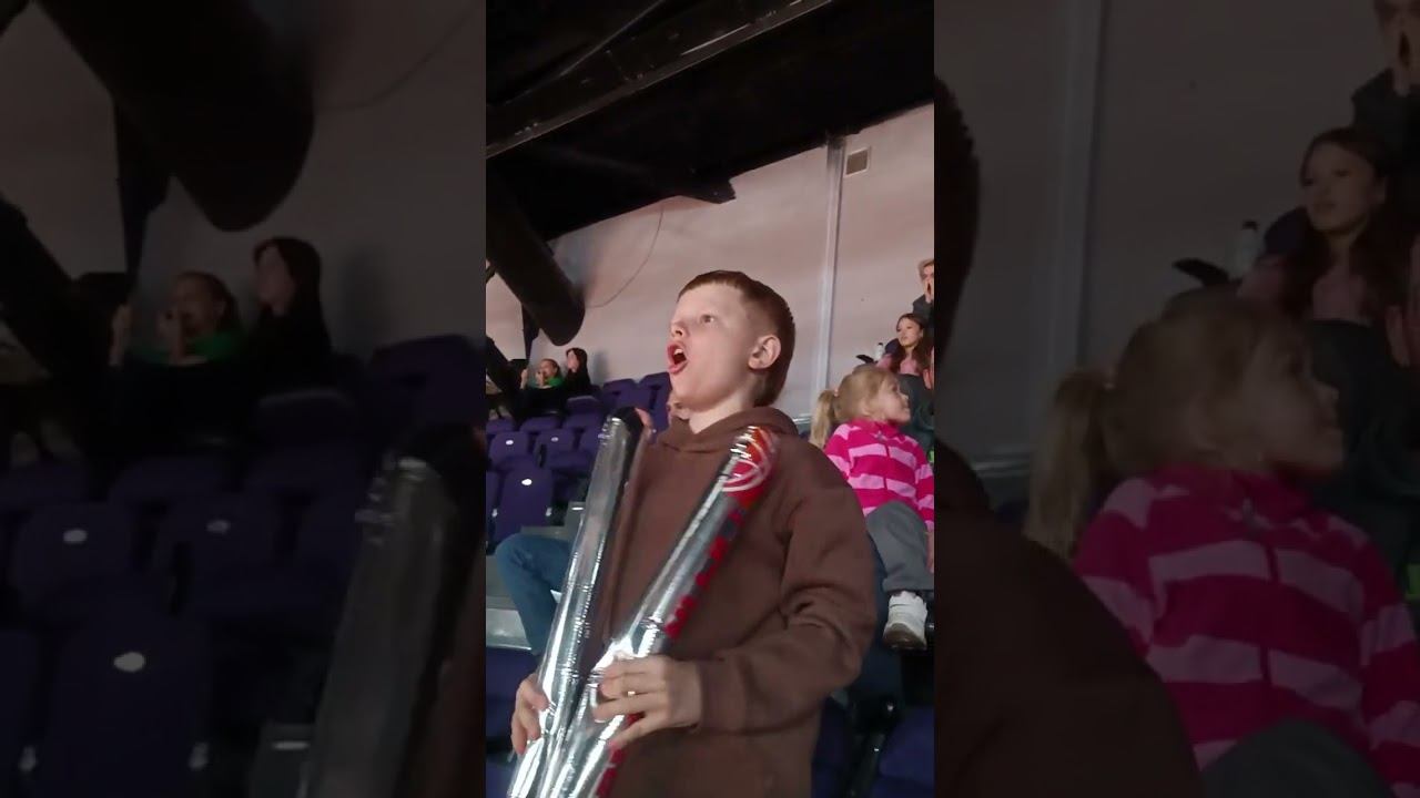 главный болельщик за УГМК смотреть онлайн