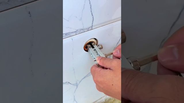 Как выкрутить сломанный кран смотреть онлайн