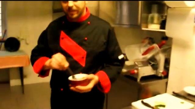 In cucina con Josh Puntata 1 Taglierini stoccafisso e porcini смотреть онлайн