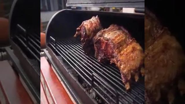 Мясо с овощами в пиве на углях 2020 смотреть онлайн