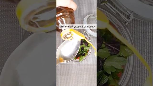 Обалденная закуска из помидор / лёгкая закуска / пикантные помидоры смотреть онлайн