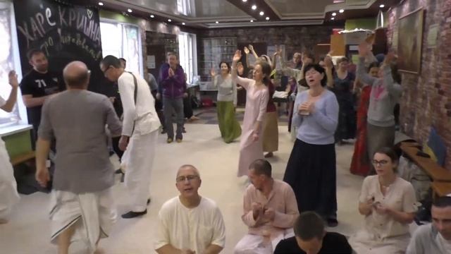 20.11.22 Гаура-арати. ЕМ Адираса прабху смотреть онлайн