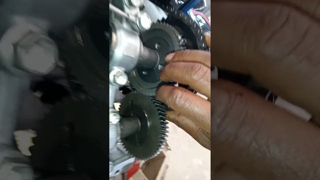 toyota land cruiser V8 disel engine timing chain replacement смотреть онлайн