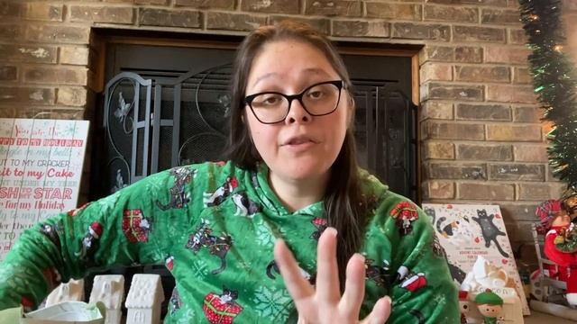 VLOGMAS DAY 1 | CHRISTMAS STORE HAUL & ADVENT CALENDARS!!! смотреть онлайн