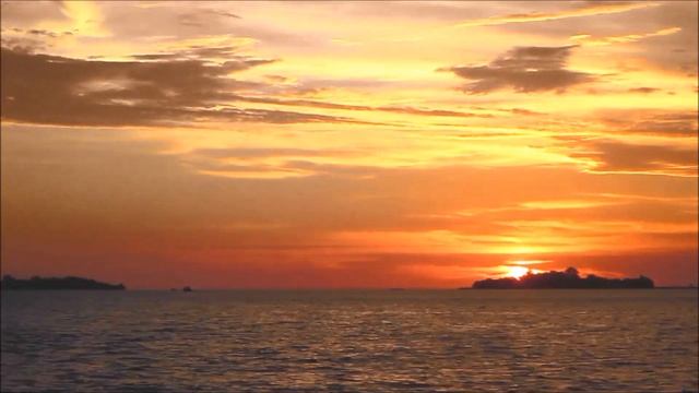 SUNRISES & SUNSETS II TIMELAPSE II COLLECTION смотреть онлайн