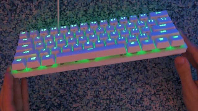O MELHOR TECLADO GAMER? UNBOXING RAZER HUNTSMAN MINI! смотреть онлайн