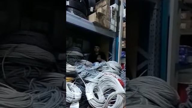 Kütük boş sokaklarda bekledim bana geri donmeni смотреть онлайн