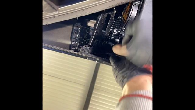 BMW X5 G05 Front bumper Headlights removal смотреть онлайн
