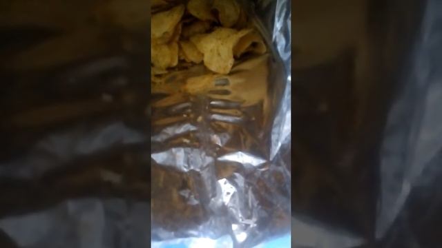 Пью Pepsi и жру чипсы Lays смотреть онлайн