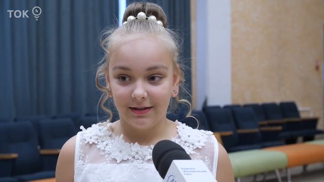 Бал дебютантов в школе № 15 смотреть онлайн