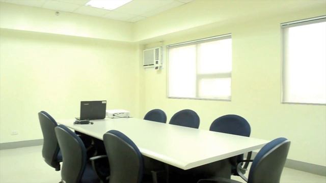NU Laguna Promotional Video смотреть онлайн