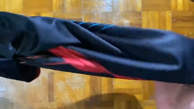 Unboxing Petronas Sprinta Shrit 2019 Edition смотреть онлайн