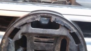 Порвался трос капота Tiguan 2020. Как открыть и не сломать НИЧЕГО!