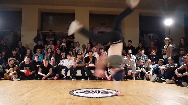 "Axis of Power 2013" | power move 1x1 | Deboshir vs Vanilla смотреть онлайн