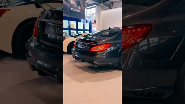 Insane 1 of 8 Brabus Rocket 800 смотреть онлайн