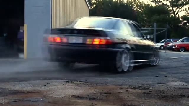 BMW E36///M3 Amazing Drift 720p HD смотреть онлайн