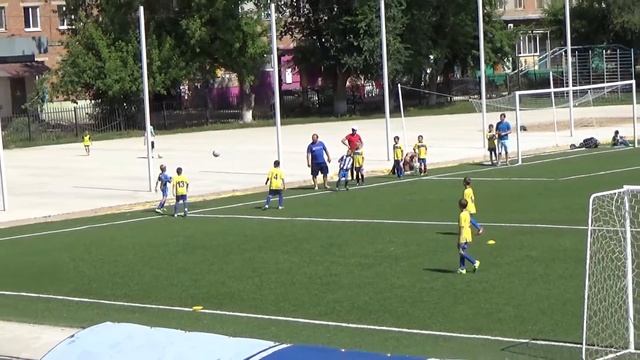 Старт-Юность(Энгельс) - Сокол 2005-1(Саратов)/0:3/(2 тайм)25-06-16 смотреть онлайн