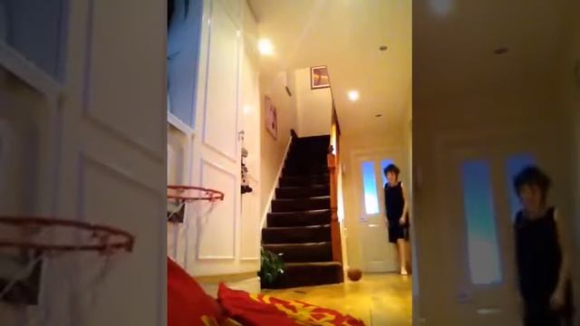 SKLZ PRO MINI HOOP XL TRICK SHOTS смотреть онлайн