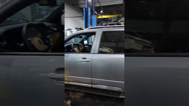 Новенький приехал #техобслуживание #kia #mohave смотреть онлайн