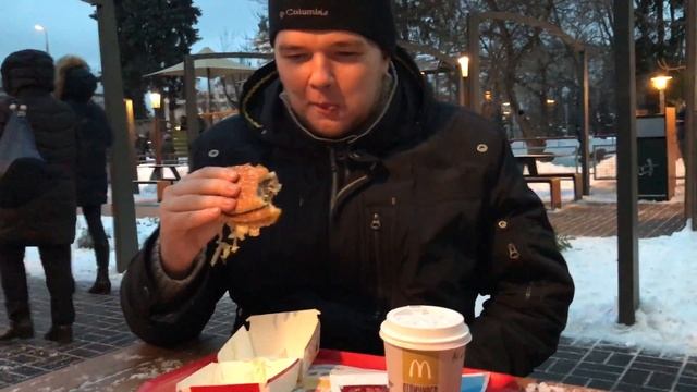 Жрать Давай!!!! Я и Bigdan. Macdonald's - Биг-Мак смотреть онлайн
