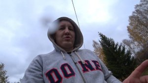 на пассажирском коврике вода автомобиль хендай акцент