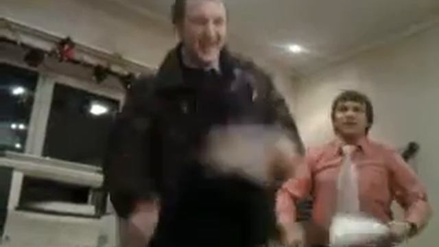 песня осла))).mp4 смотреть онлайн