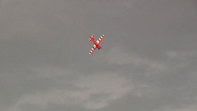 Extreme Flight 125" Laser with DA-200L смотреть онлайн
