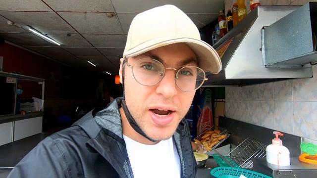 Look what you can buy in Bogota's Crazy Market! 🇨🇴 смотреть онлайн